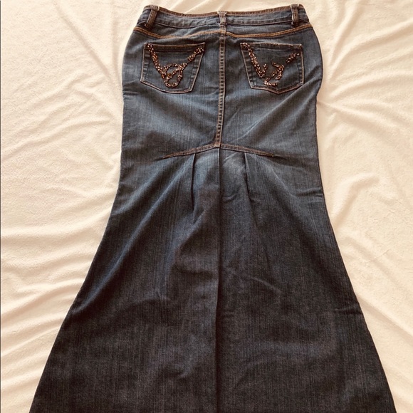 New BEBE Denim Jean long Maxi Skirt Size 26 - Picture 1 of 2